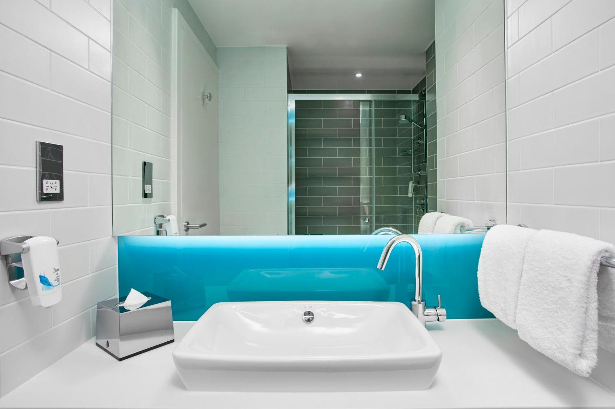 Holiday Inn Express Caen Epron By Ihg エクステリア 写真